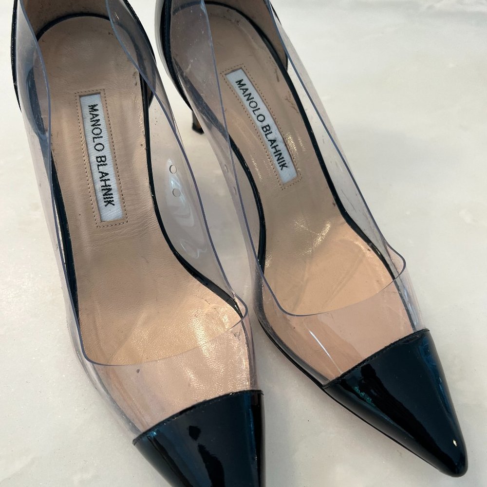 Manolo Blahnik size 38